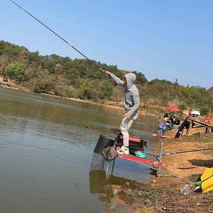 汉阳逍遥渔具头像