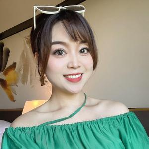 超爱买的艾米姐头像
